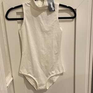 Chic Ivory Sleeveless Bodysuit